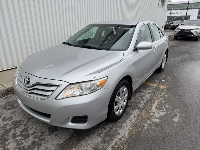 TOYOTA CAMRY 2010 à vendre près Repentigny et de Montréal