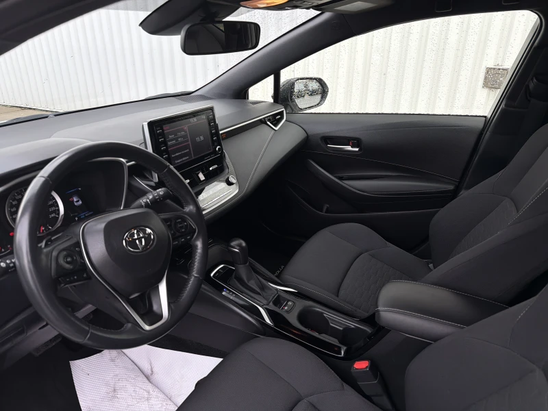 TOYOTA COROLLA À HAYON 2022 à vendre près Repentigny et de Montréal à vendre