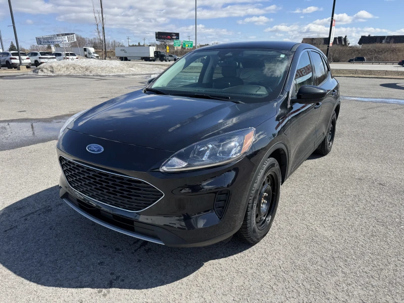 FORD ESCAPE 2021 à vendre près Repentigny et de Montréal