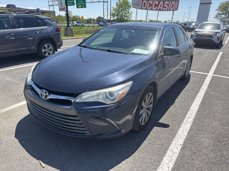 TOYOTA CAMRY 2016 à vendre près Repentigny et de Montréal