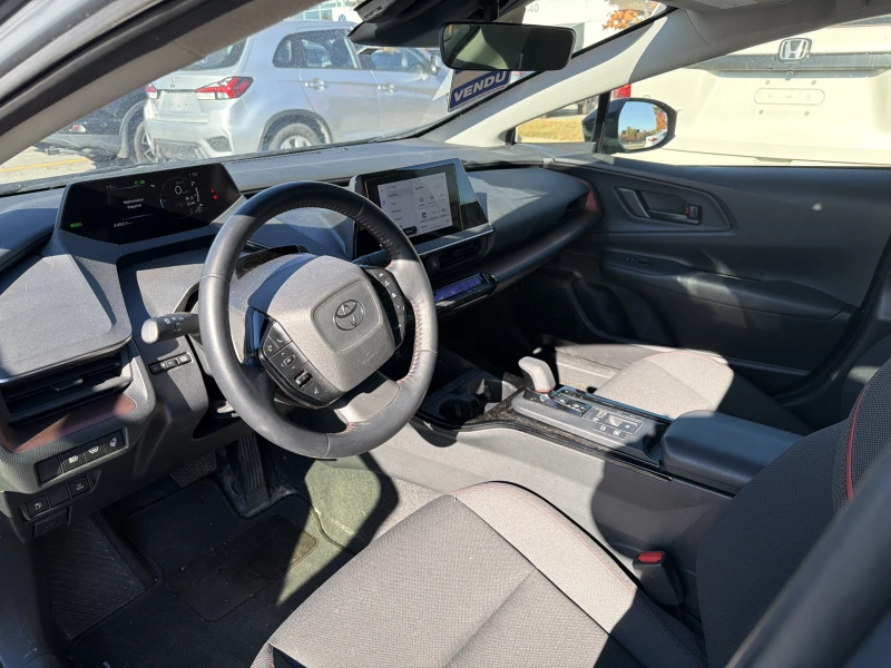 2023 TOYOTA PRIUS PRIME used and pre-owned for sales near Repentigny and Montréal à vendre