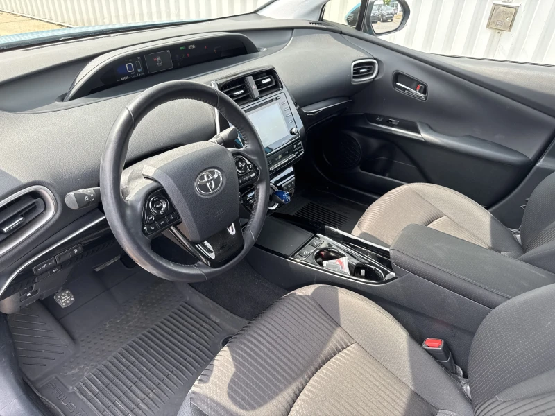 2022 TOYOTA PRIUS used and pre-owned for sales near Repentigny and Montréal à vendre