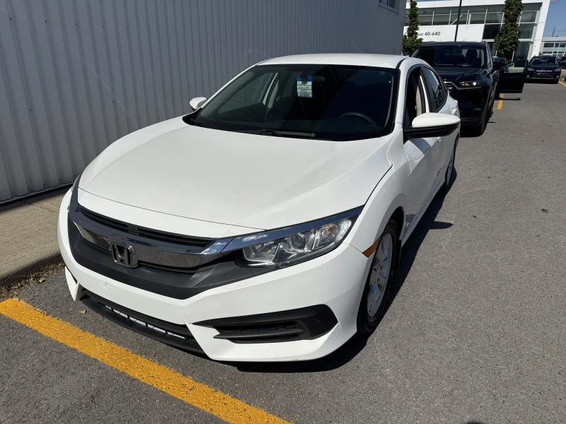 HONDA CIVIC BERLINE 2017 à vendre près Repentigny et de Montréal
