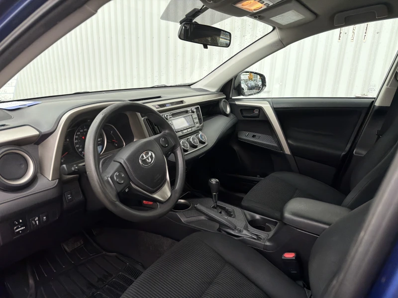2014 TOYOTA RAV4 used and pre-owned for sales near Repentigny and Montréal à vendre