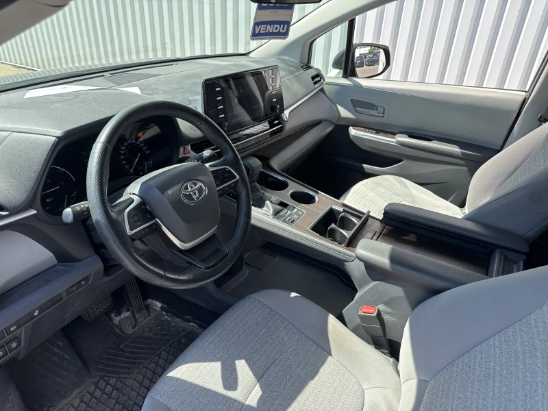 TOYOTA SIENNA 2021 à vendre près Repentigny et de Montréal à vendre