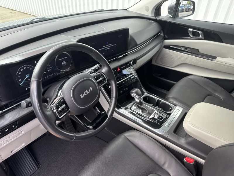 2022 KIA CARNIVAL used and pre-owned for sales near Repentigny and Montréal à vendre