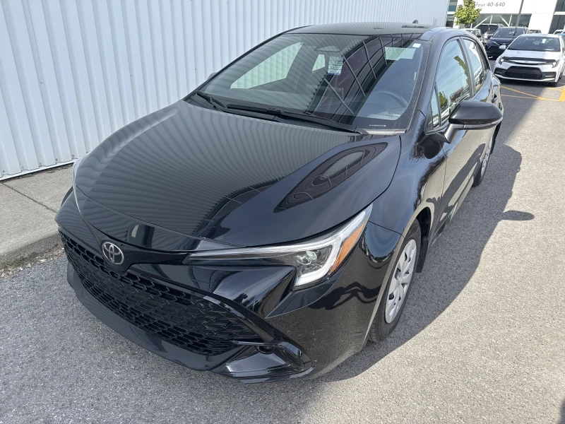 2024 TOYOTA COROLLA À HAYON used and pre-owned for sales near Repentigny and Montréal