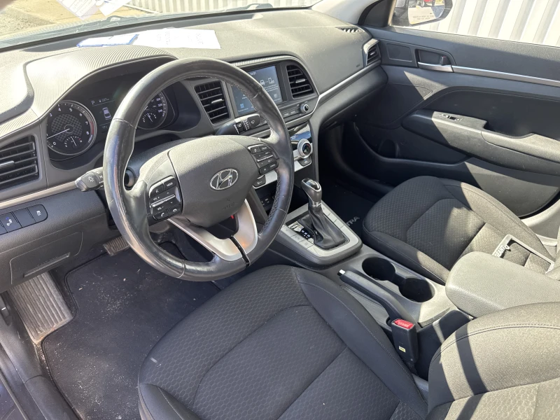 HYUNDAI ELANTRA 2019 à vendre près Repentigny et de Montréal à vendre