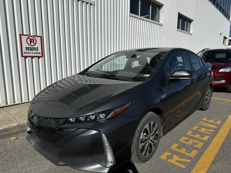 2022 TOYOTA PRIUS used and pre-owned for sales near Repentigny and Montréal à vendre