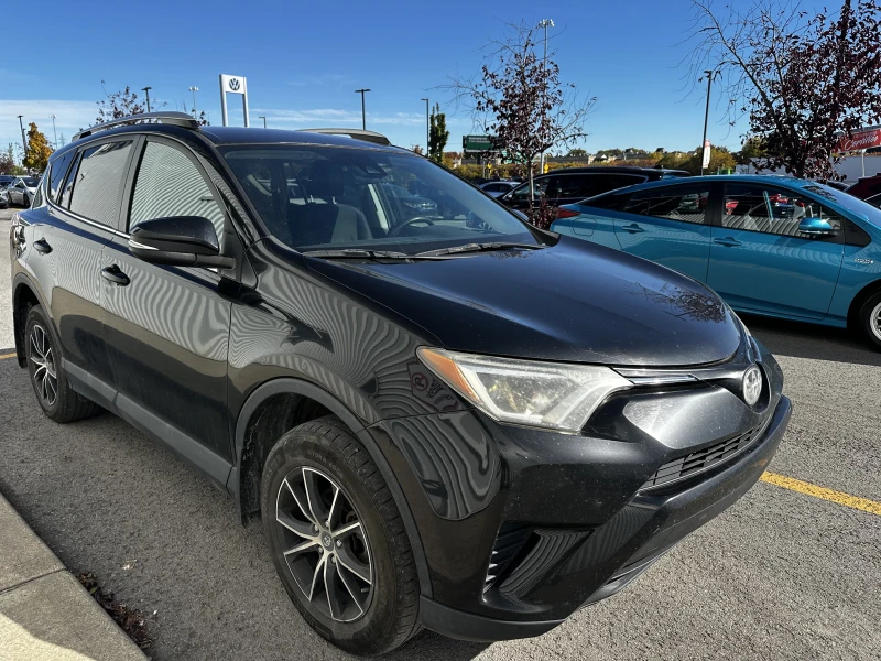 2017 TOYOTA RAV4 used and pre-owned for sales near Repentigny and Montréal