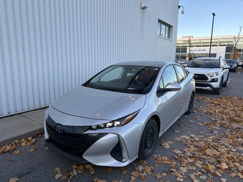 TOYOTA PRIUS 2022 à vendre près Repentigny et de Montréal à vendre