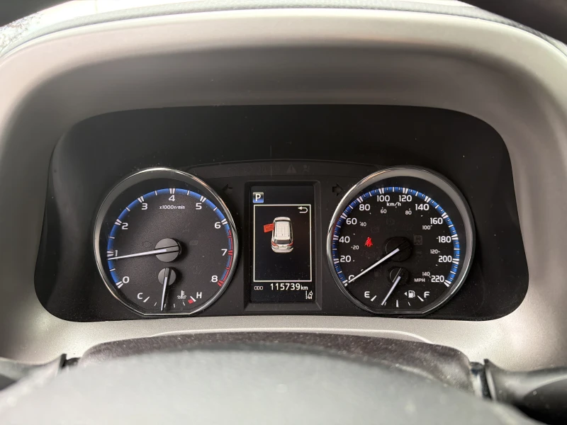 2018 TOYOTA RAV4 used and pre-owned for sales near Repentigny and Montréal à vendre