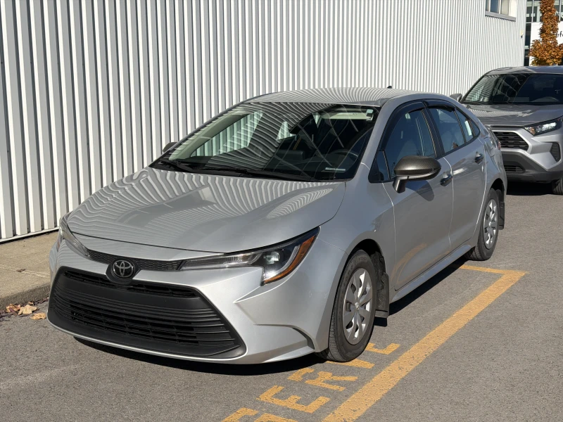 2024 TOYOTA COROLLA used and pre-owned for sales near Repentigny and Montréal à vendre