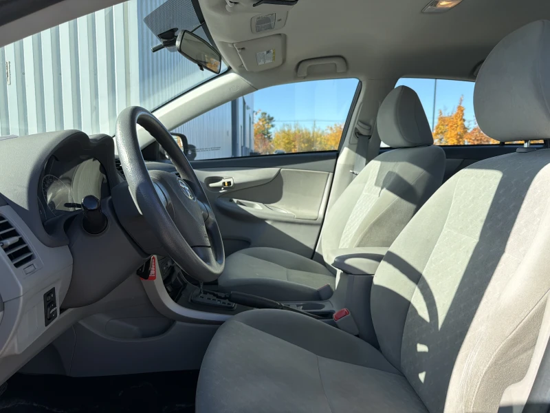2010 TOYOTA COROLLA used and pre-owned for sales near Repentigny and Montréal à vendre