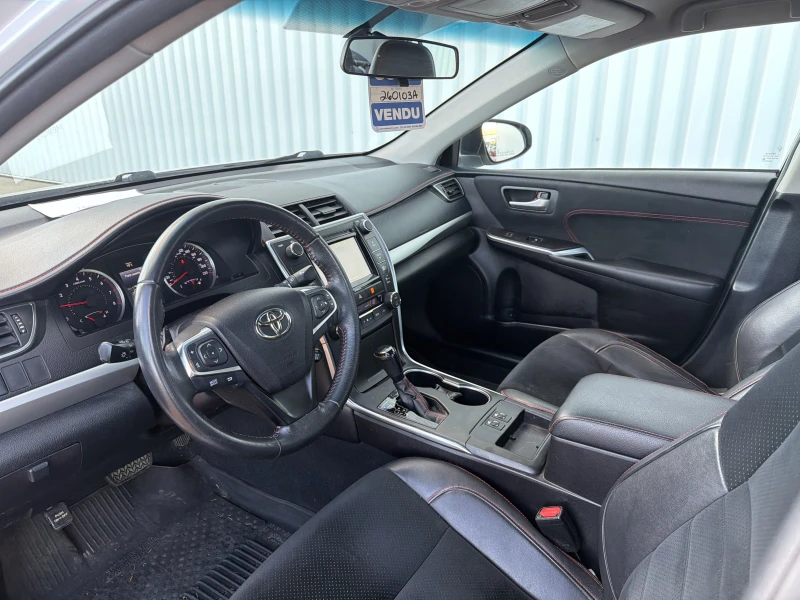 TOYOTA CAMRY 2017 à vendre près Repentigny et de Montréal à vendre