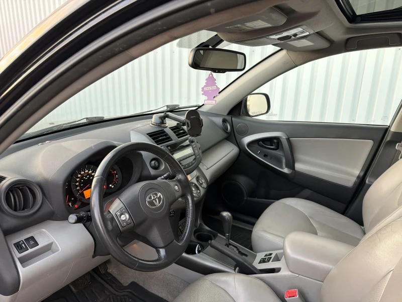 TOYOTA RAV4 2009 à vendre près Repentigny et de Montréal à vendre