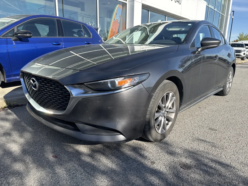 MAZDA MAZDA3 2022 à vendre près Repentigny et de Montréal