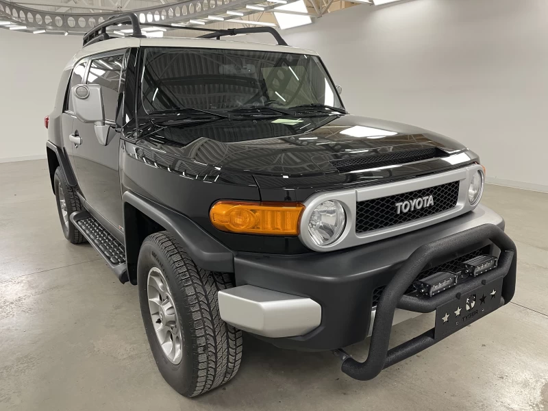 2013 Toyota FJ Cruiser used and pre-owned for sales near Repentigny and Montréal à vendre