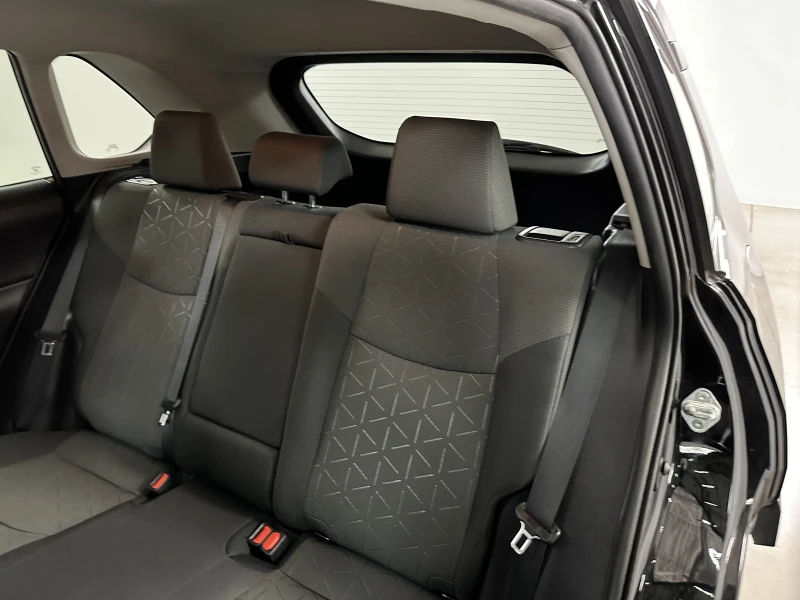 TOYOTA RAV4 2021 usagée et d’occasion à vendre près Repentigny et de Montréal