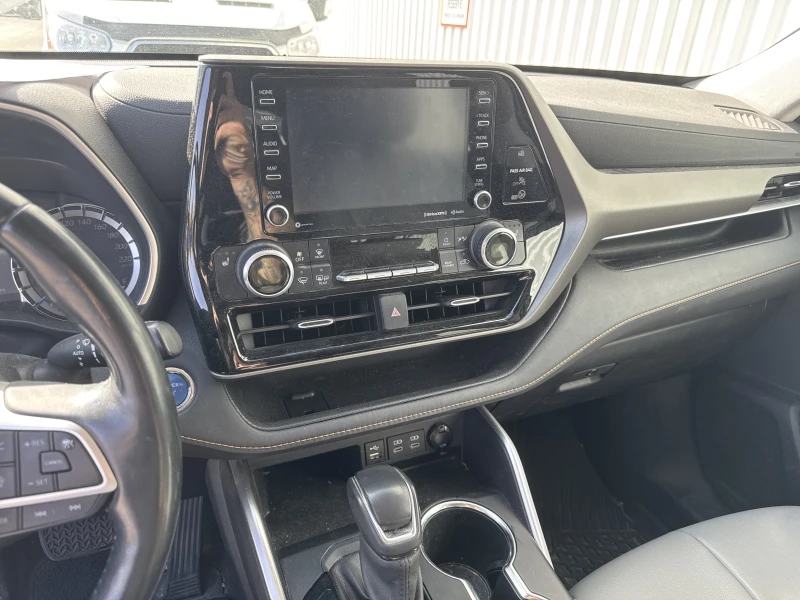 TOYOTA HIGHLANDER 2022 à vendre près Repentigny et de Montréal à vendre
