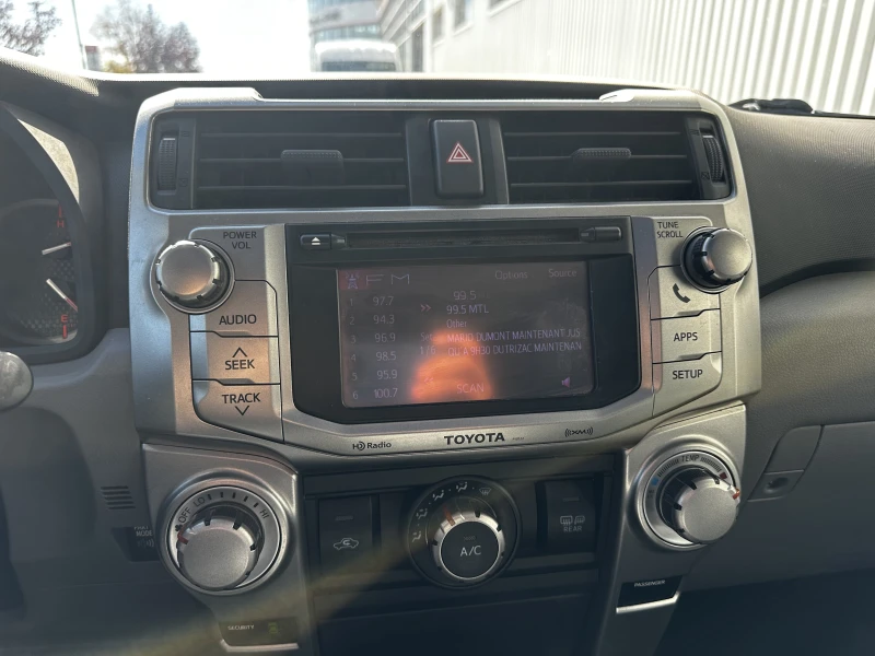 TOYOTA 4RUNNER 2013 à vendre près Repentigny et de Montréal à vendre