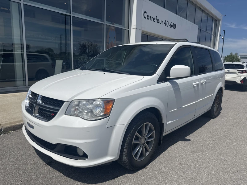 DODGE GRAND CARAVAN 2015 à vendre près Repentigny et de Montréal