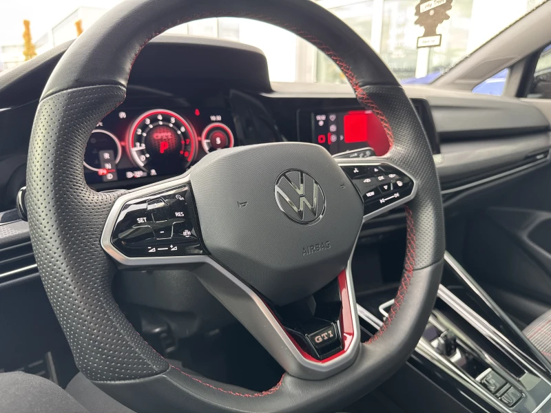 VOLKSWAGEN GOLF GTI 2024 à vendre près Repentigny et de Montréal à vendre